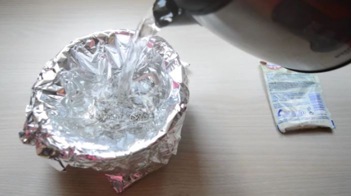 How To Clean Silver With Baking Soda + Aluminum Foil - On Sutton Place